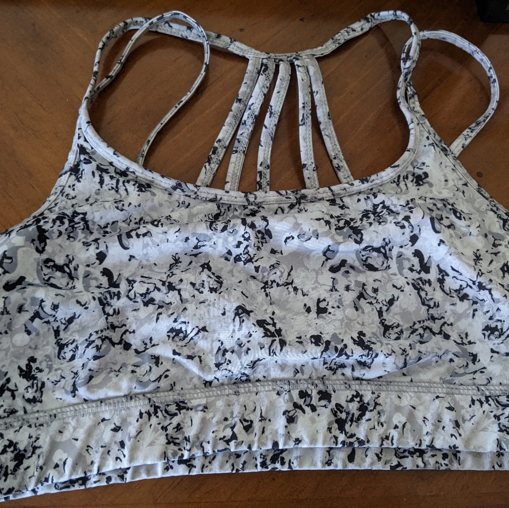 Gaiam sports bra